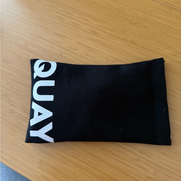 Quay Australia Green Sunglasses - Picture 2 of 8